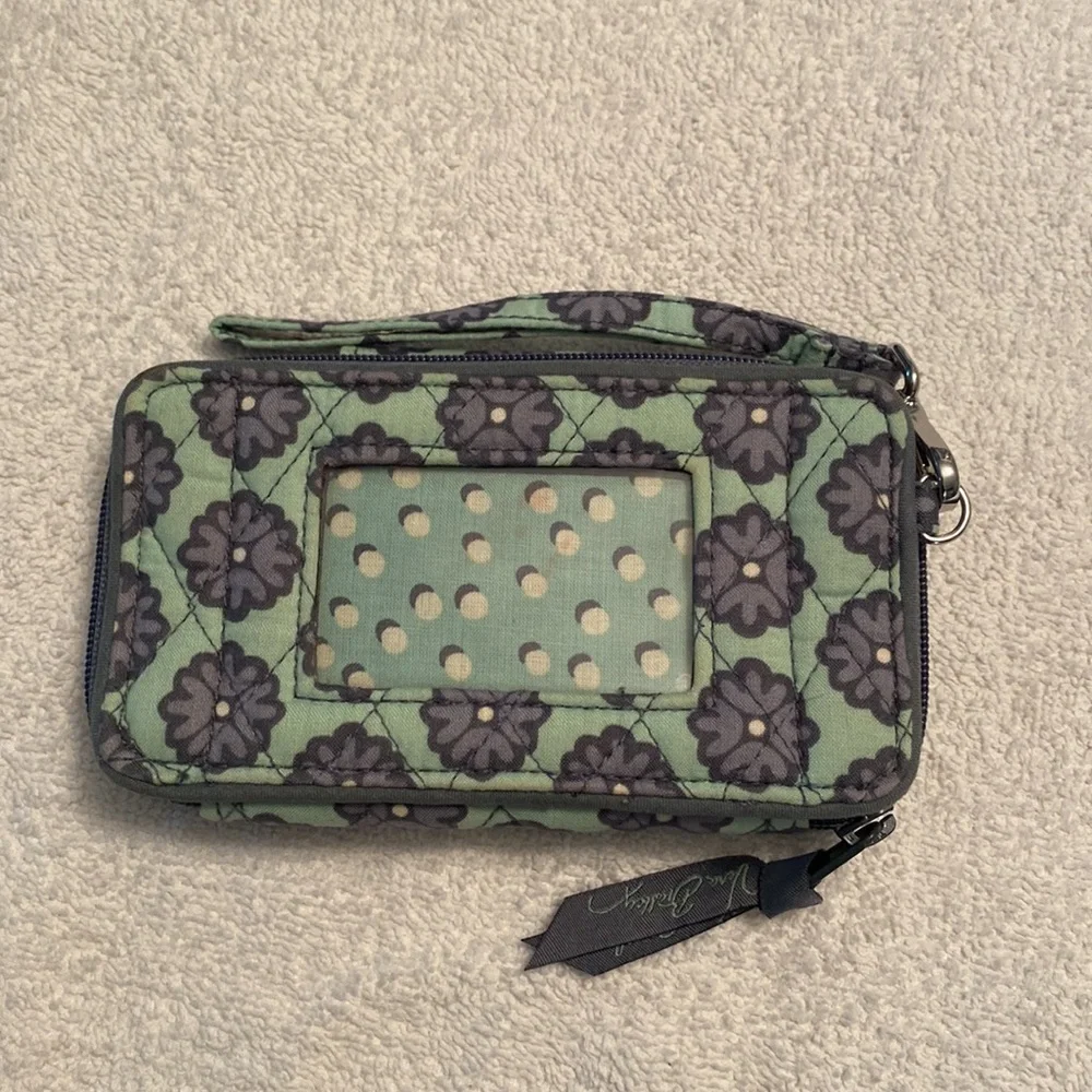 Vera Bradley lot of 2 wristlet and make up bag floral pattern possibly retired